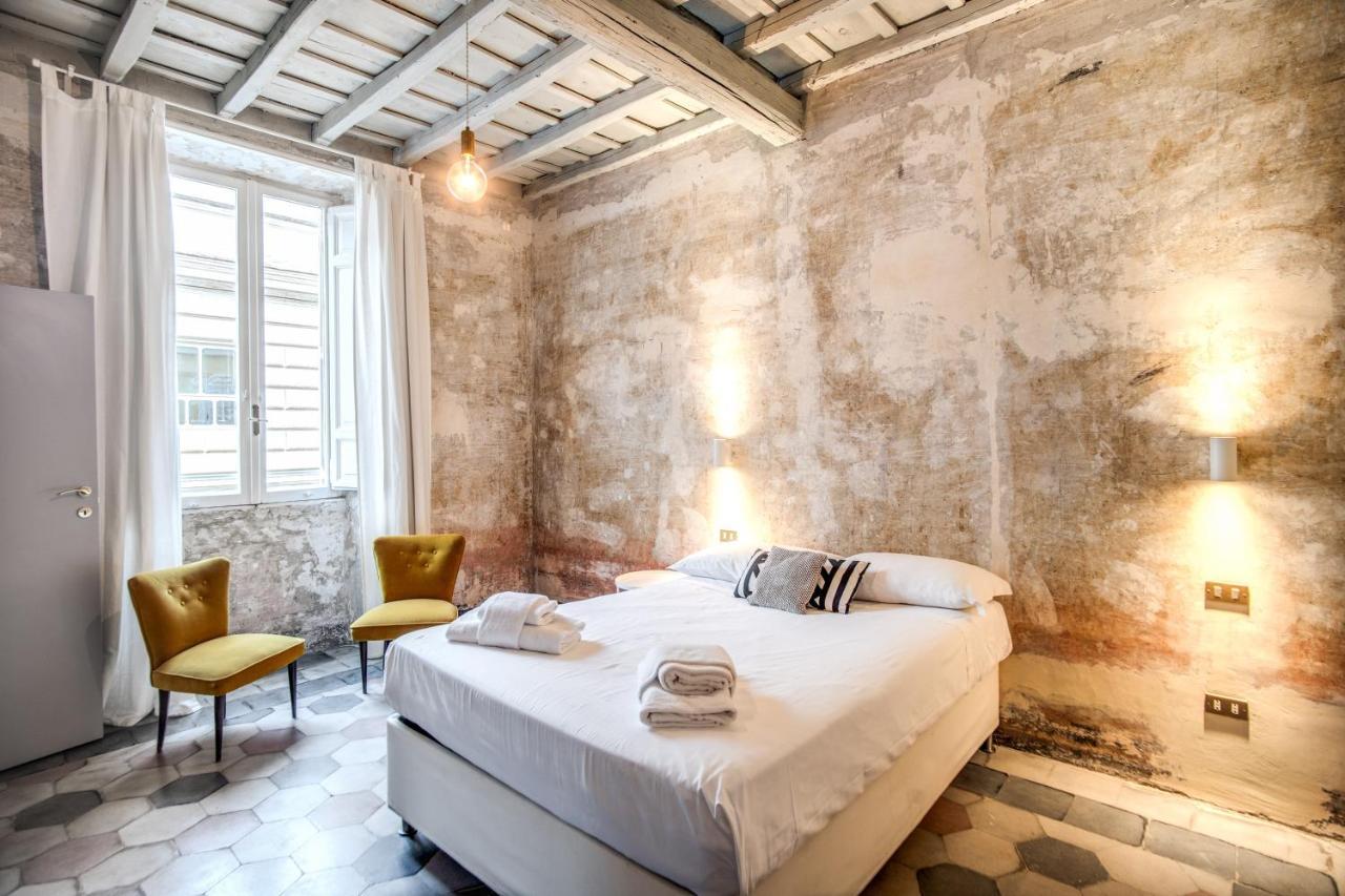 Stylish And Spacious Apartment Next To The Colosseum Roma Exterior foto
